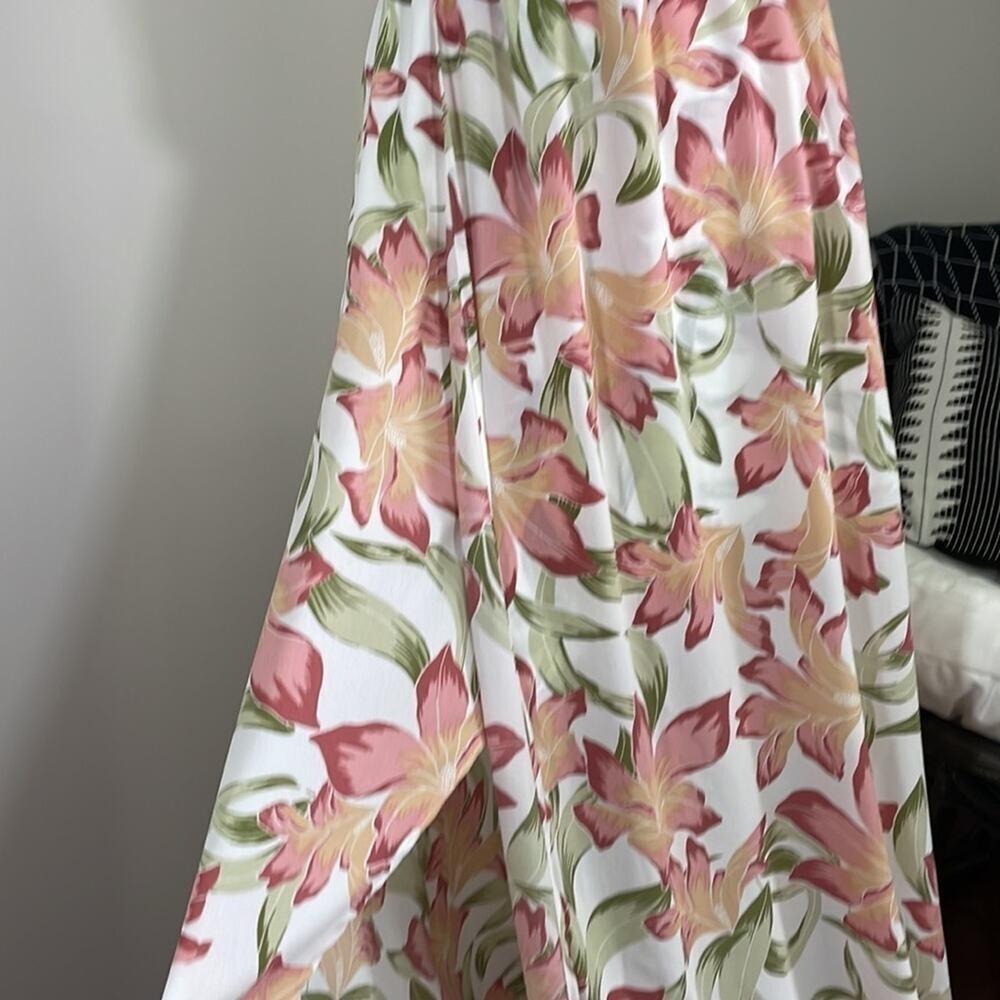 Show Me Your MuMu Kendall floral maxi sundress - Picture 4 of 11